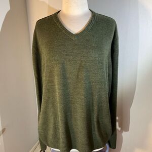 Vintage Oscar de la Renta Oversized Grand Dad Sweater, XL. Olive